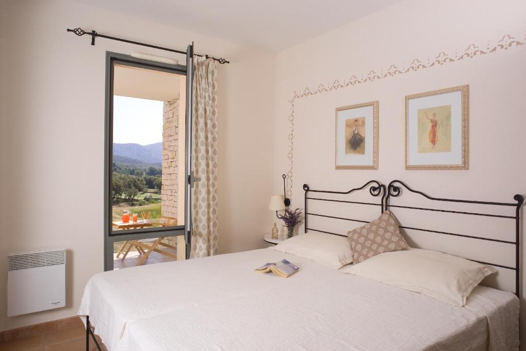 Madame Vacances Residence Provence Country Club Saumane-de-Vaucluse Δωμάτιο φωτογραφία