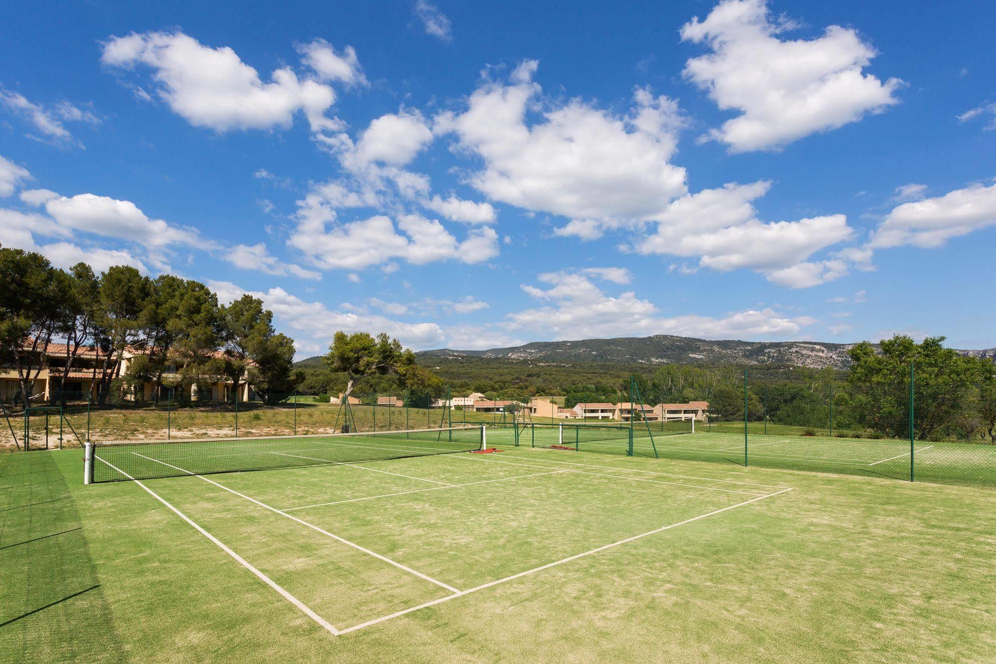 Madame Vacances Residence Provence Country Club Saumane-de-Vaucluse Εξωτερικό φωτογραφία